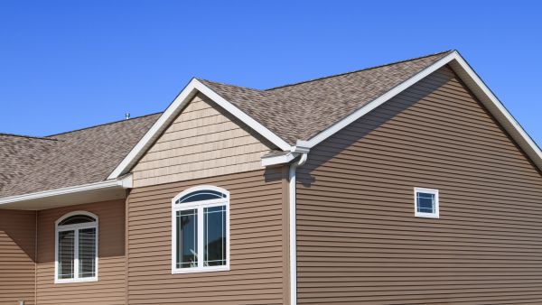 Cost of Residential Siding Service in South Zanesville