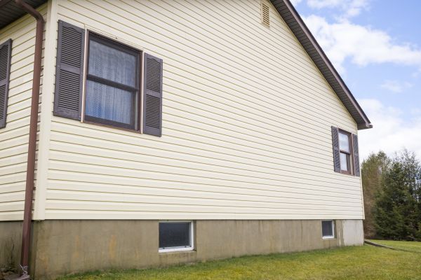 Cost of Dutch Lap Siding Repair in South Zanesville